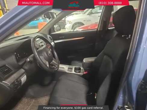 Used 2010 Subaru Outback 2.5i Premium image 7