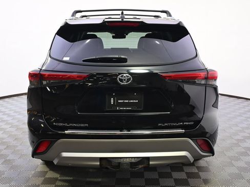 Used 2021 Toyota Highlander Platinum AWD/4WD image 5