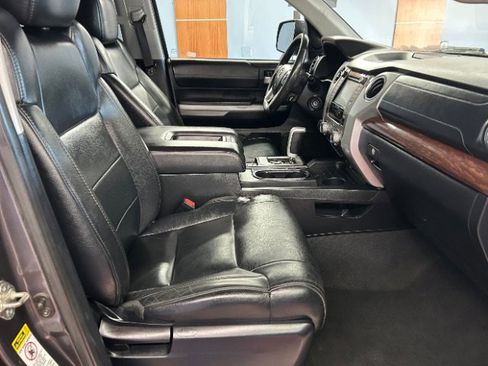 Used 2014 Toyota Tundra Limited image 14