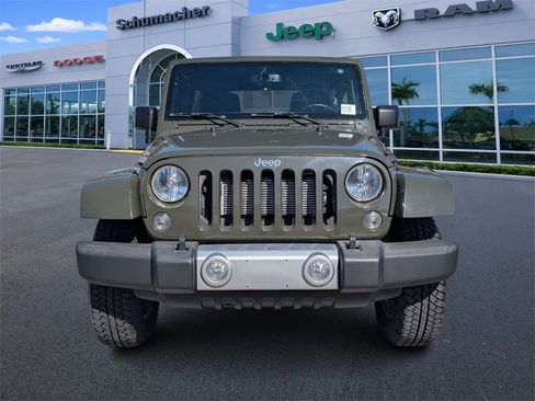 Used 2015 Jeep Wrangler Unlimited Sahara w/ Connectivity Group image 2