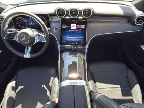 Certified 2026 Mercedes-Benz GLC 300 4MATIC image 5
