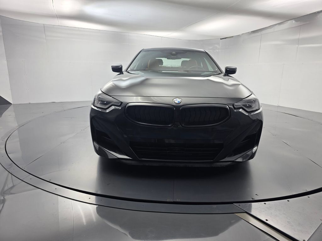 Certified 2026 BMW 230i Coupe RWD image 2