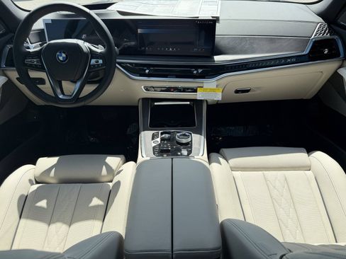 New 2026 BMW X5 xDrive50e w/ Executive Package AWD/4WD image 15