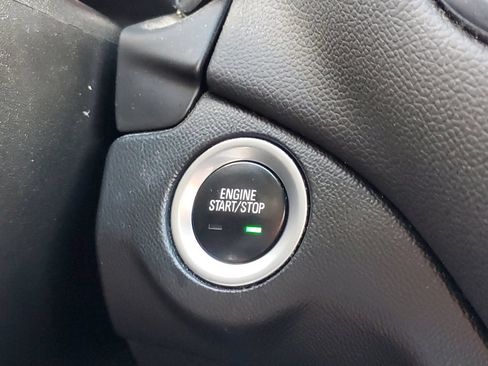 Used 2021 Chevrolet Equinox LT FWD image 27