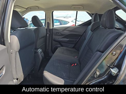 Used 2021 Nissan Kicks SV FWD image 4