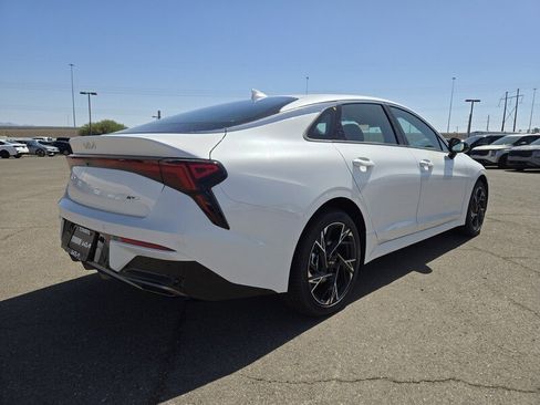 New 2026 Kia K5 GT-Line image 3
