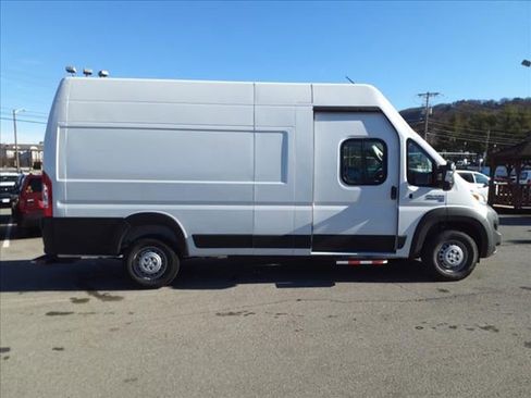 New 2024 RAM ProMaster 3500 w/ Delivery Van Package image 3