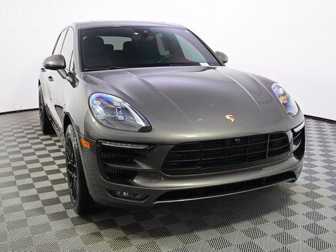 Used 2018 Porsche Macan GTS AWD/4WD image 9