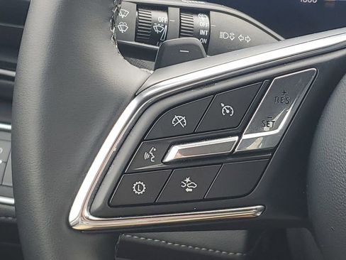 Used 2025 Buick Enclave Sport Touring image 35