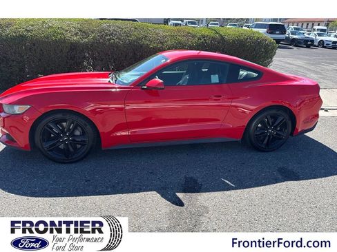 Used 2015 Ford Mustang Coupe RWD image 7