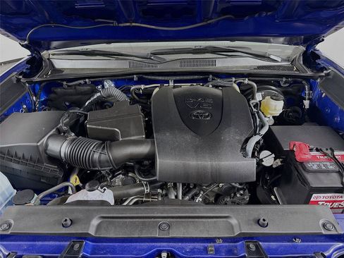 Certified 2023 Toyota Tacoma TRD Sport w/ Advanced Technology Package AWD/4WD image 46