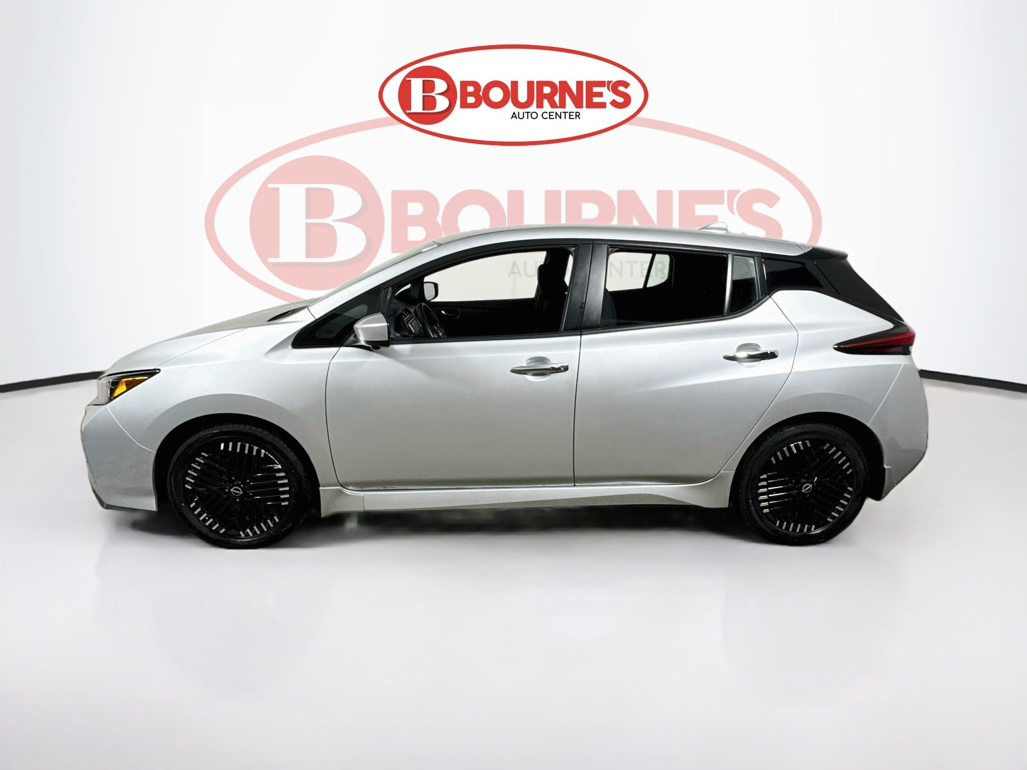 Used 2023 Nissan Leaf SV Plus FWD image 7