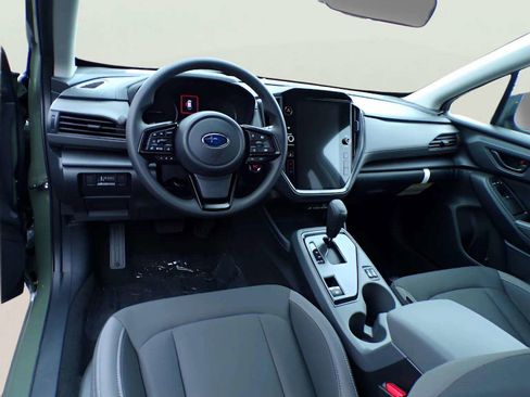 Used 2026 Subaru Crosstrek 2.0i Premium image 9