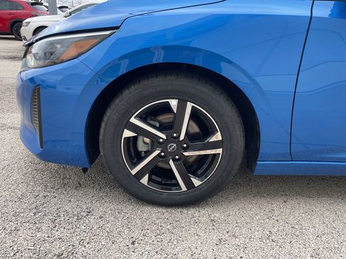 Used 2025 Nissan Sentra SV FWD image 15