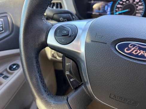 Used 2013 Ford C-MAX SE image 32