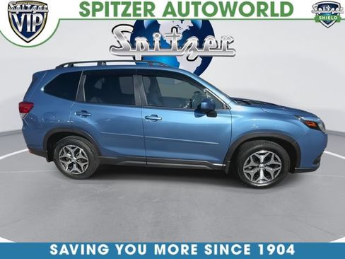 Certified 2022 Subaru Forester Premium w/ Popular Package #1 AWD/4WD image 10