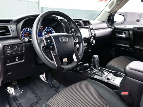 Used 2015 Toyota 4Runner Trail image 13