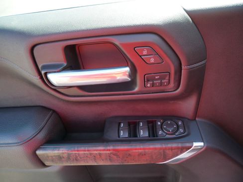 Used 2021 GMC Sierra 1500 Denali w/ Denali Ultimate Package image 16