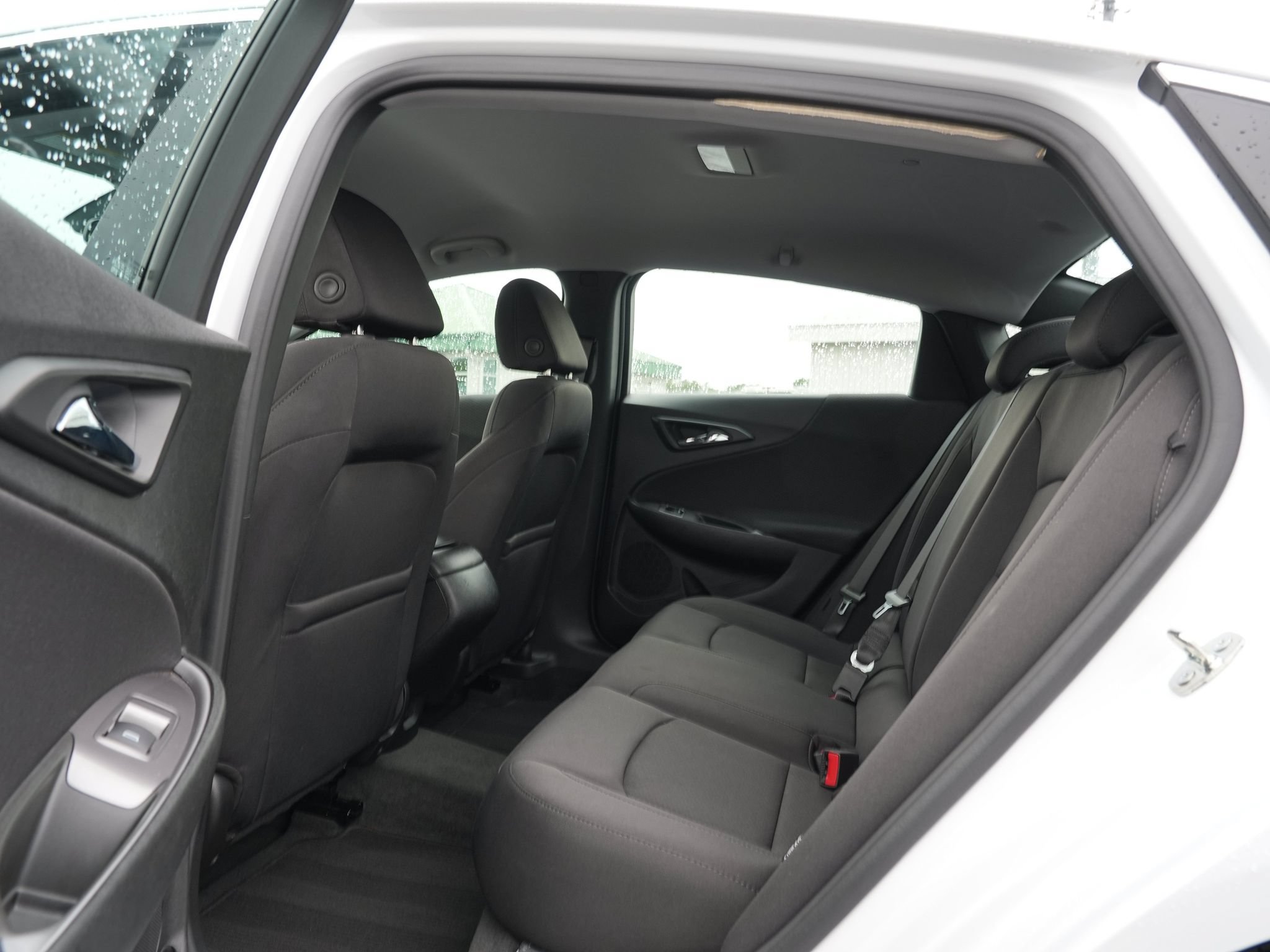 Used 2020 Chevrolet Malibu LS FWD image 19
