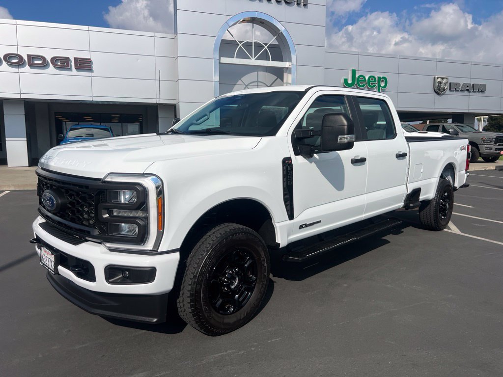 Used 2023 Ford F350 XL w/ STX Appearance Package AWD/4WD image 4