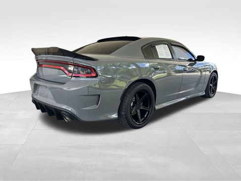 Used 2019 Dodge Charger R/T w/ Driver Confidence Group RWD image 3
