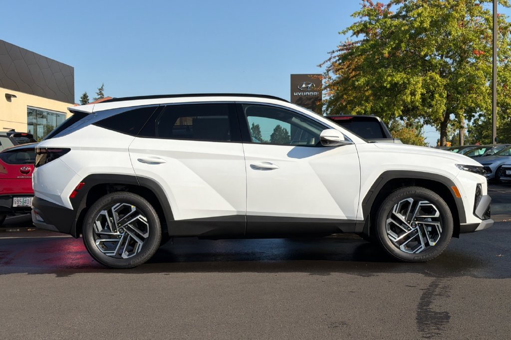 New 2026 Hyundai Tucson Limited AWD/4WD image 3