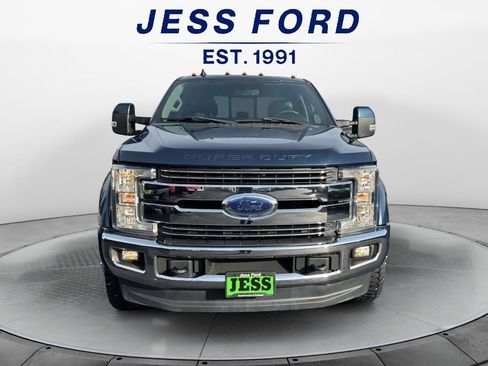 Used 2019 Ford F450 Lariat w/ Lariat Value Package image 2