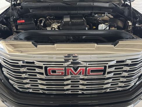 Used 2022 GMC Sierra 1500 Denali w/ Denali Reserve Package RWD image 25