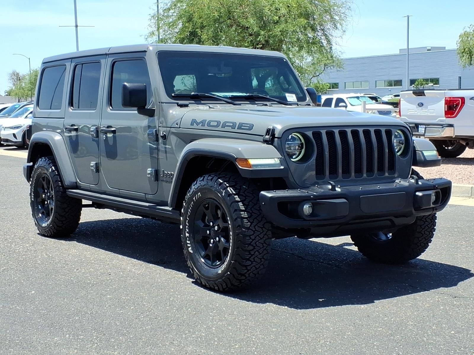 Used 2019 Jeep Wrangler Unlimited Sahara w/ Quick Order Package 24M Moab AWD/4WD image 1