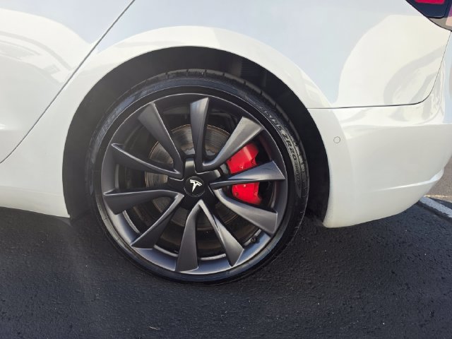 Used 2020 Tesla Model 3 Performance AWD/4WD image 13