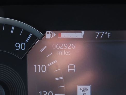 Used 2021 Land Rover Discovery Sport S image 20