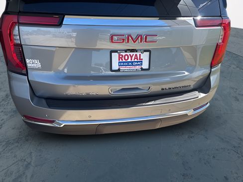 New 2026 GMC Yukon XL Elevation RWD image 13