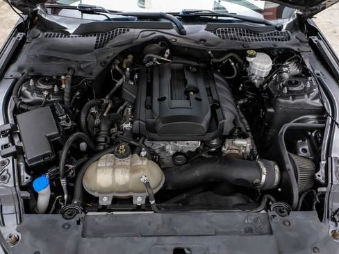 Used 2020 Ford Mustang Coupe w/ Equipment Group 101A RWD image 39
