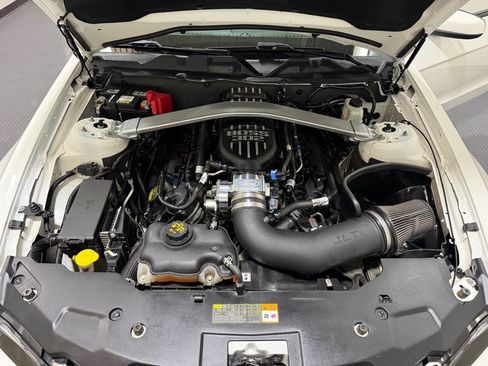 Used 2012 Ford Mustang GT Premium w/ Electronics Pkg RWD image 14
