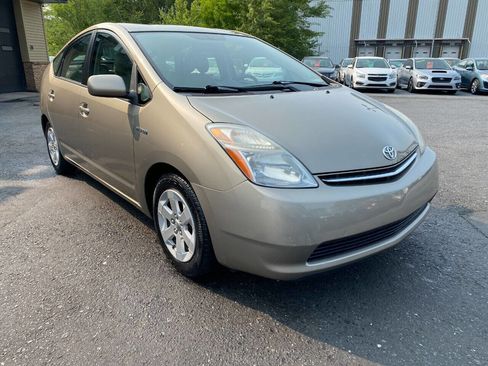 Used 2007 Toyota Prius Touring image 3