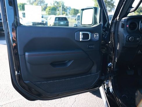 New 2026 Jeep Gladiator Rubicon w/ Steel Power Dome Hood Package AWD/4WD image 14
