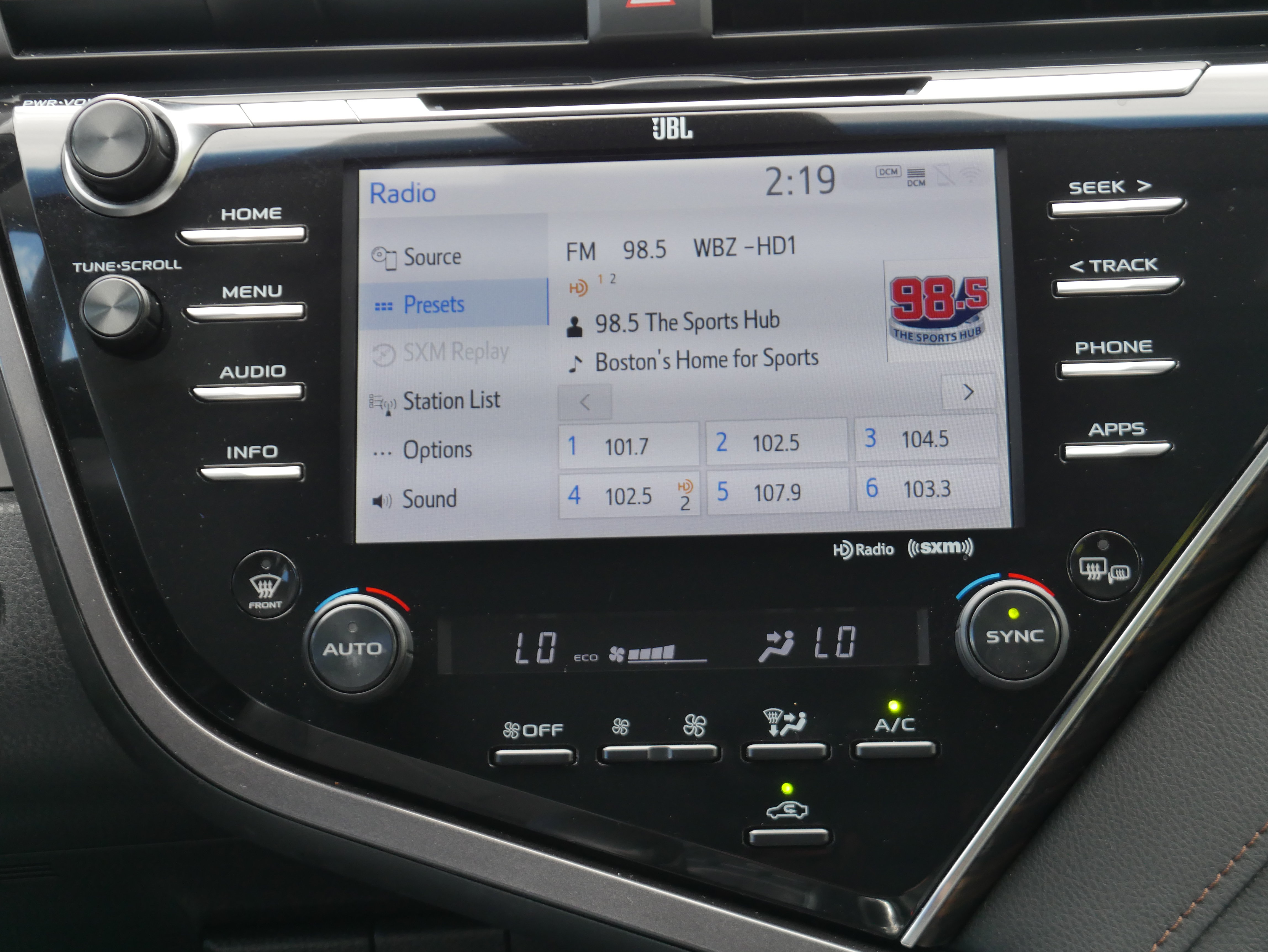 Used 2018 Toyota Camry XLE w/ Audio Package FWD image 17