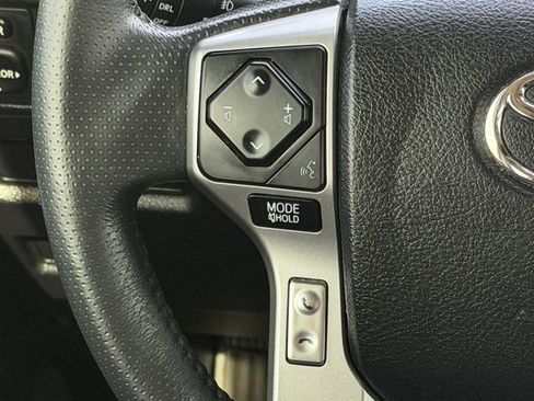 Certified 2022 Toyota 4Runner SR5 Premium w/ Moonroof Package image 15