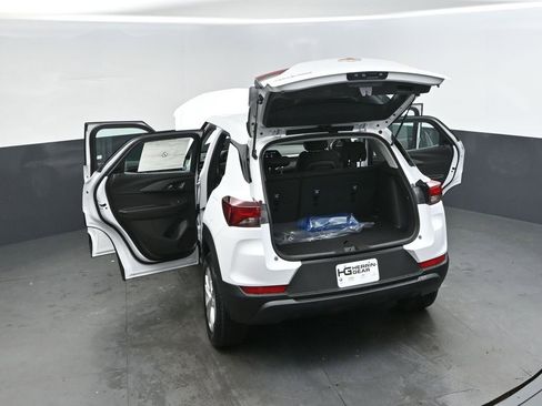 New 2026 Chevrolet TrailBlazer LS image 48