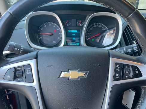 Used 2017 Chevrolet Equinox LT w/ Convenience Package image 28