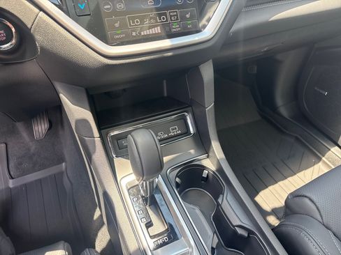 New 2026 Subaru Ascent Limited AWD/4WD image 23