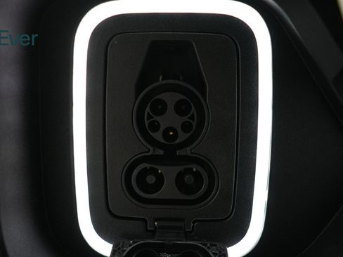 Used 2023 Rivian R1S Adventure AWD/4WD image 10