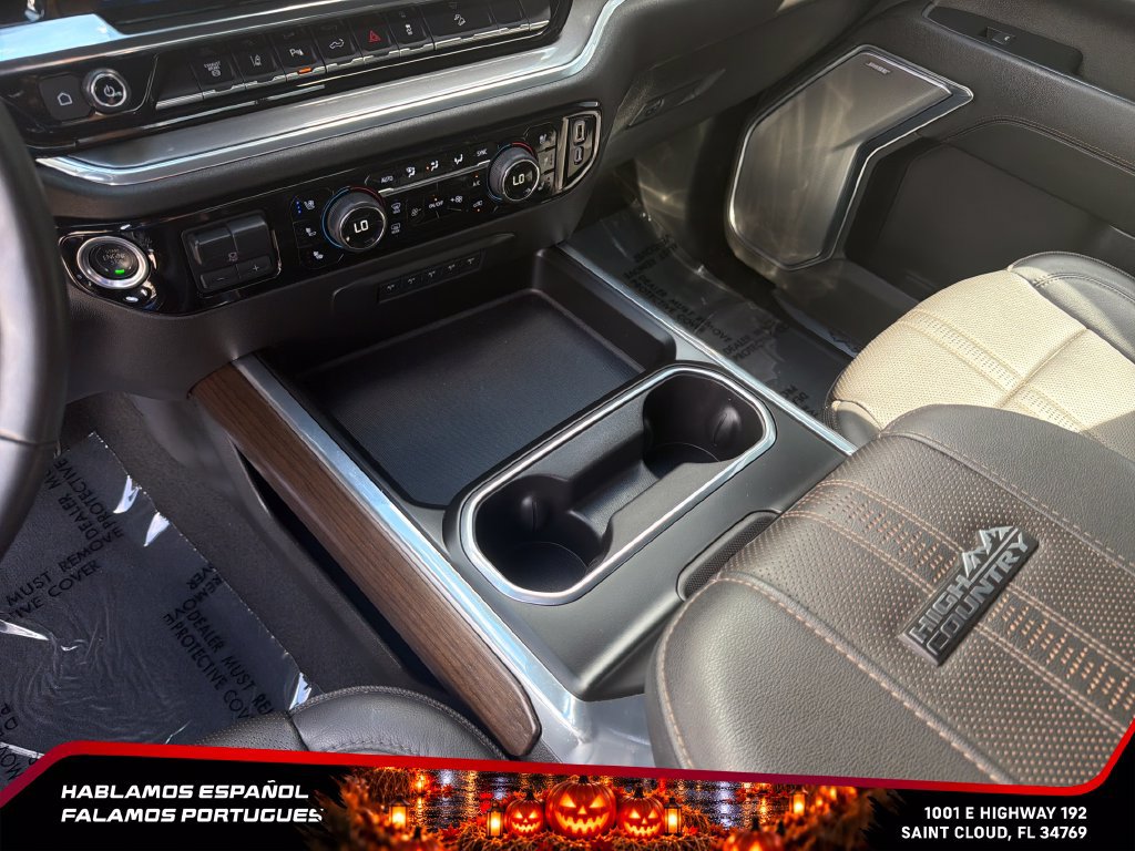Used 2024 Chevrolet Silverado 2500 High Country w/ High Country Premium Package AWD/4WD image 20