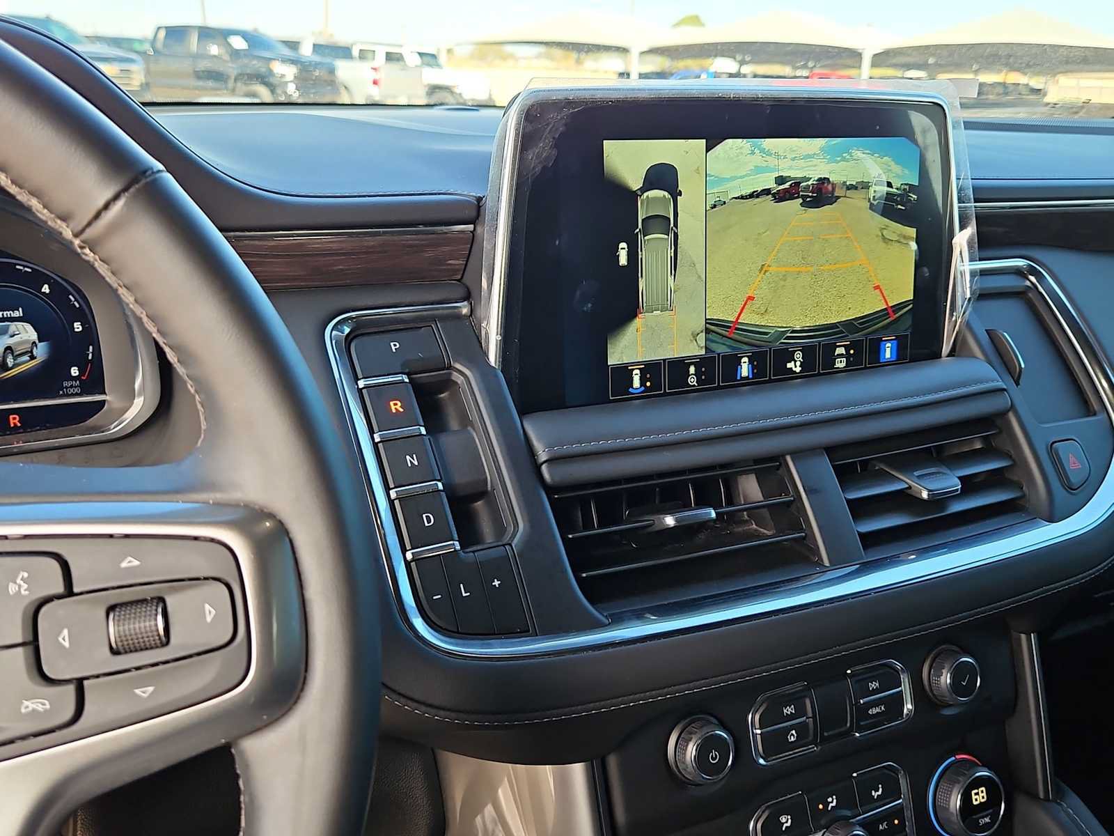 Used 2024 Chevrolet Tahoe LT w/ Luxury Package RWD image 20