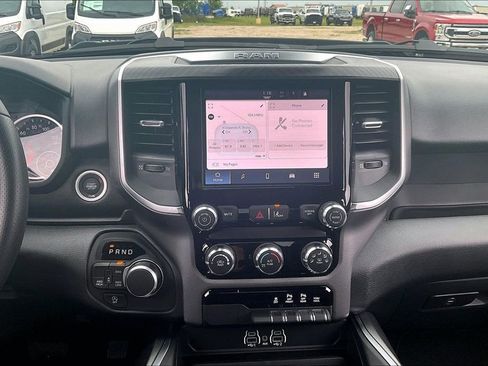 New 2026 RAM 1500 Express AWD/4WD image 7
