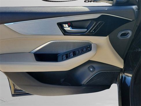 Used 2023 Acura MDX SH-AWD w/ Technology Package image 14