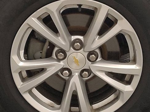 Used 2017 Chevrolet Equinox LS AWD/4WD image 31