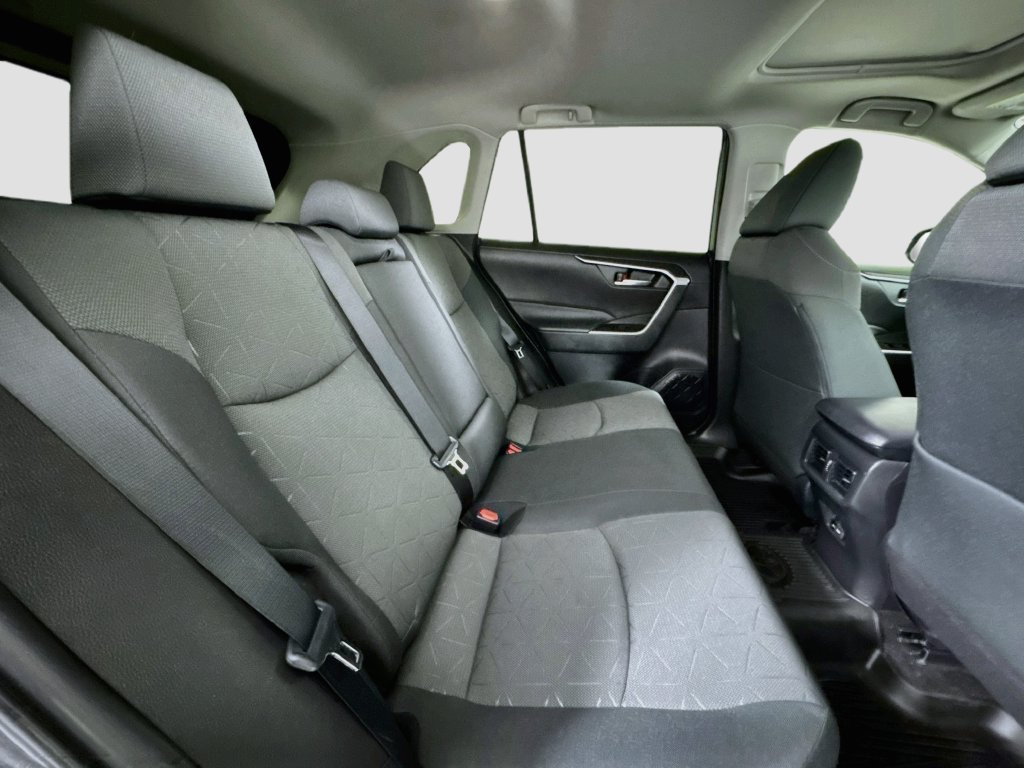 Used 2022 Toyota RAV4 XLE w/ Convenience Package AWD/4WD image 27