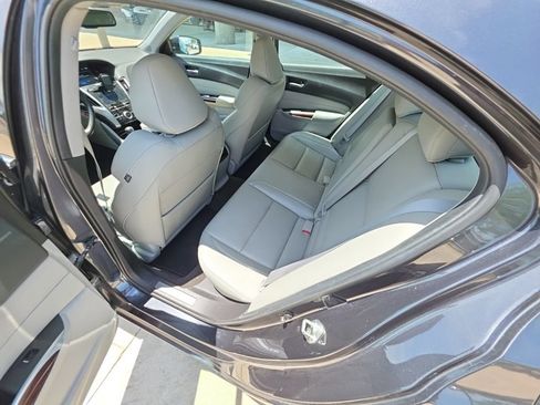 Used 2015 Acura TLX FWD image 7
