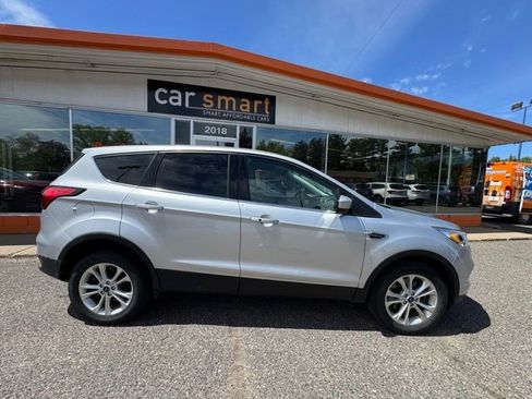 Used 2019 Ford Escape SE AWD/4WD image 8